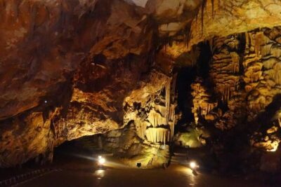3 Caves tour – Saeva dupka , Eyes of God cave & Devetashka Cave