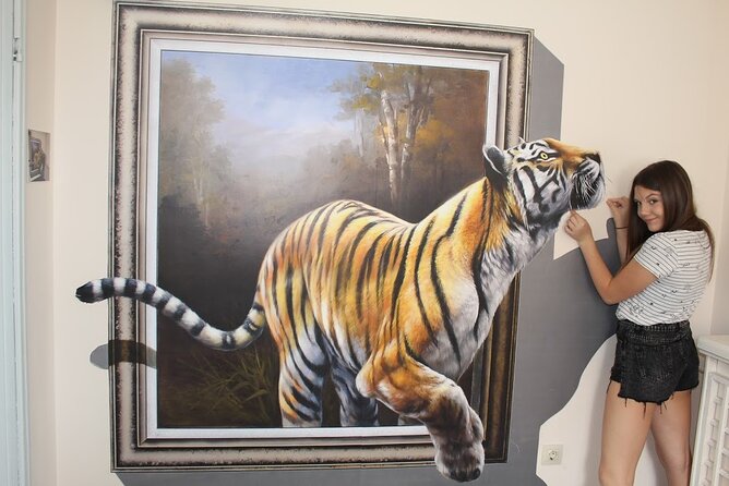 Admission Ticket to Illusions in Museum in Veliko Turnovo - Who will enjoy this most