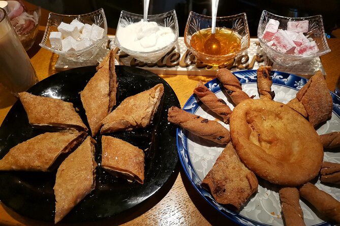 Authentic Homemade Bulgarian Dessert Tasting in Sofia - Tea, farmer’s honey, and the taste of boza