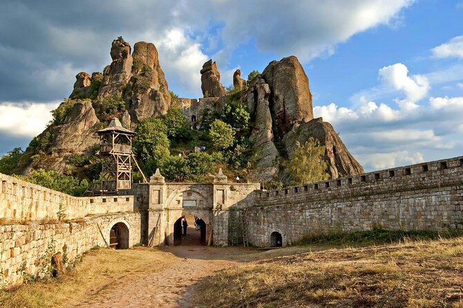 Balloon Flight over Belogradchik Rocks + extras - Key points at a glance