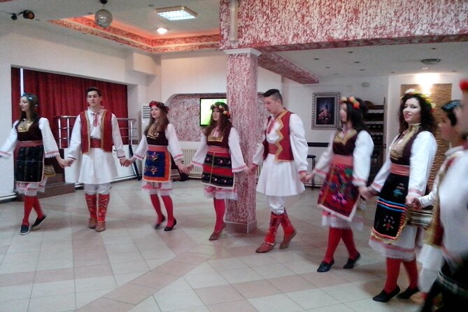 Bulgarian Dinner with Show from Nessebar and Sunny Beach - What happens at the Bulgarian dinner
