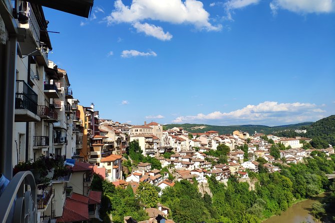 Discover Veliko Tarnovo at Your Pace: Private or Self-guided tour - Private guide or self-guided material?
