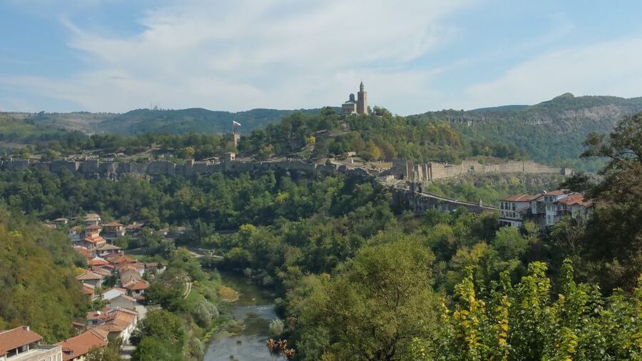 From Bucharest: Bulgaria 1-Day Tour - Arbanasi for Traditional Bulgarian Character