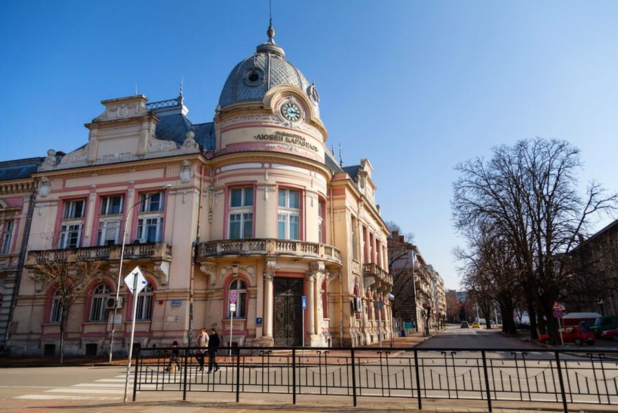 From Bucharest: Small Group Day Trip to Medieval Bulgaria - What the guides and drivers add