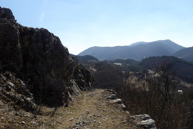 From Sofia: The gorges of Trun and Dragovski stone trail - The private format and guide support