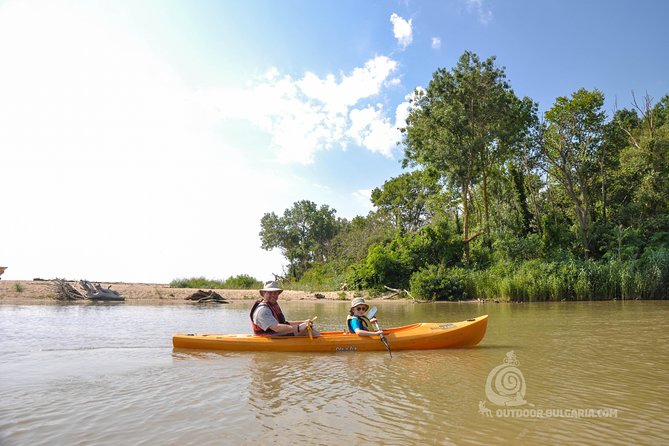 Kamchia river kayaking day tour - Guide Eli and the human side of the trip