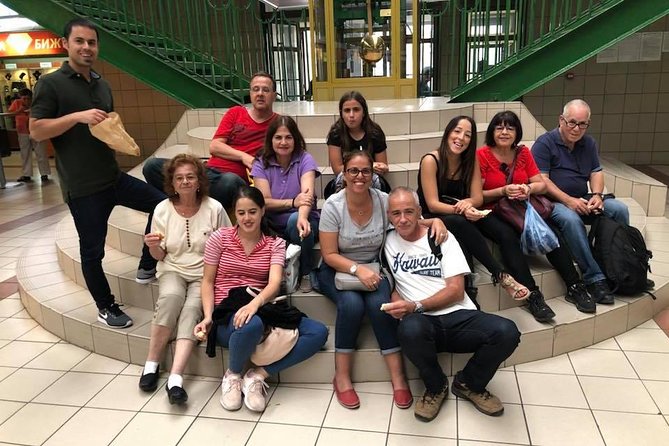 Market Food Tour - Central Market Hall and the old city center