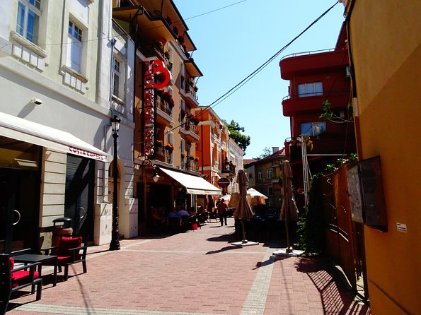 Plovdiv and Thracia Valley with Wine Tasting - Three Hours Among Plovdiv’s Old Streets