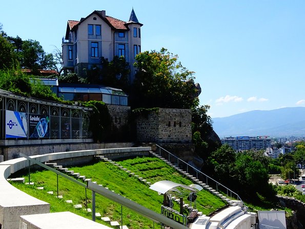 Plovdiv and Thracia Valley with Wine Tasting - Guides, Pace, and Group Size