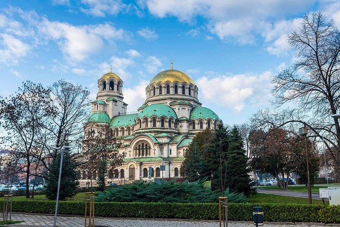 Private Premium One-way Transfer Sofia Airport to Hotel or back - The return ride from Sofia to the airport