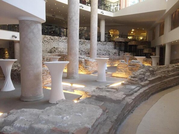 Private Sofia Night Tour with Bulgarian Folklore & Dinner - Key points before you book