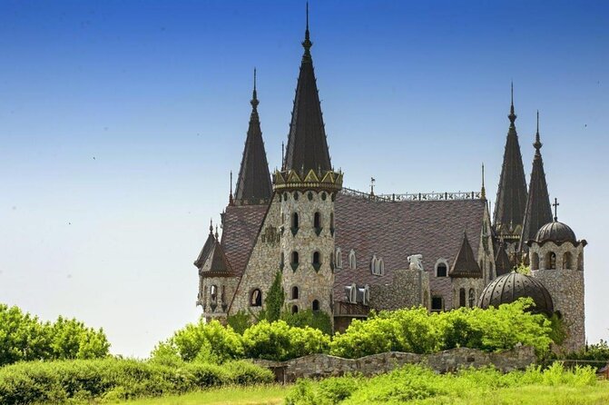 Ravadinovo Castle Unseen - A fairytale castle with a modern Bulgarian story