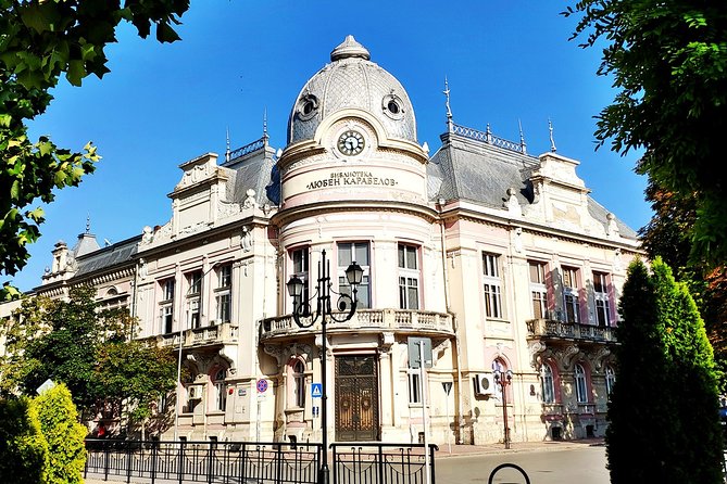 Self-Guided Ruse from Bucharest Tour - Freedom Square and Sveta Troitsa Cathedral