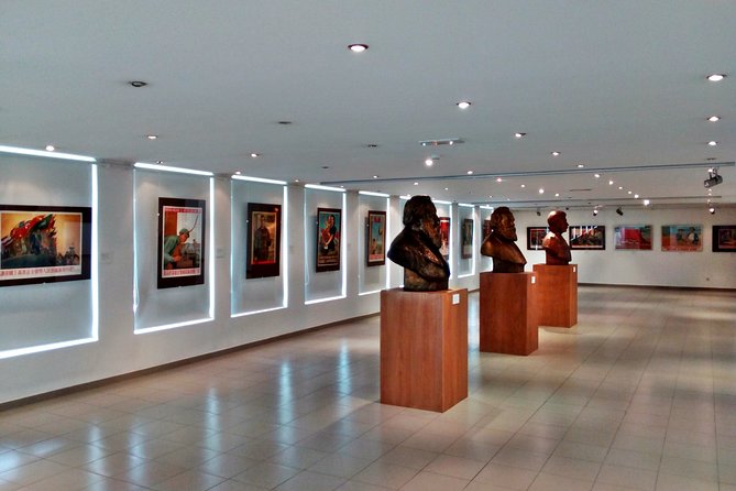 Self-guided Tour in the Museum of Socialist Art - The indoor material and archival footage
