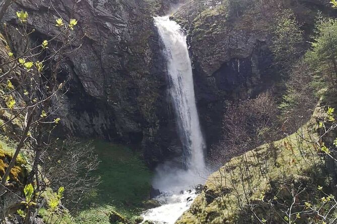 Seven Rila lakes-Snowshoeing with Waterfall and Hot Mineral pools - The unusual geyser stop
