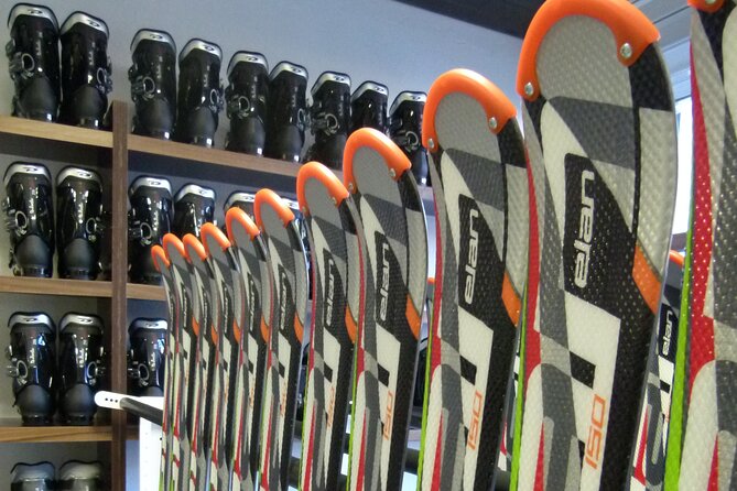 Ski and Snowboard equipment rental in Bansko - The shop service, with one important boundary