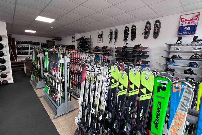 Ski and Snowboard Rental in Bansko - A normal ski day from pickup to return