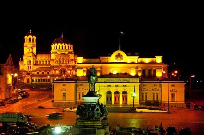 Sofia by Night Panoramic Tour with Dinner and Folklore Show - Key points before you book