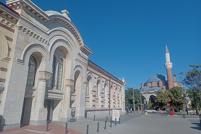 Sofia Food & Tasting Tour with Communist-Era Tram Ride - Books, bridges, and Sofia University