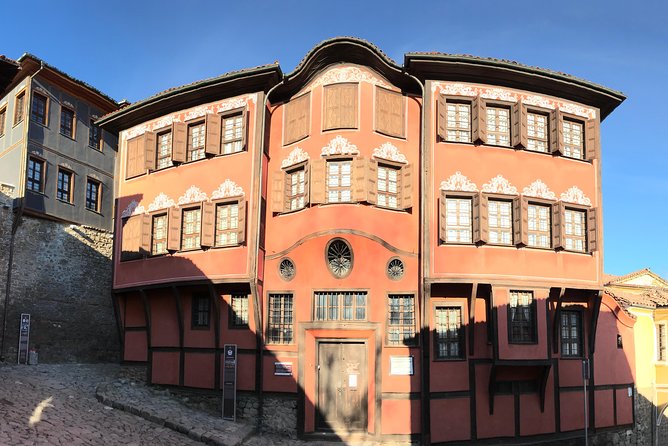 Sofia: Small Group to Plovdiv and Bachkovo Monastery - What the one-hour guided walk adds