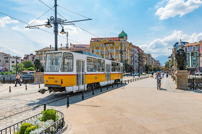Sofia Under Communism: Self-Guided Puzzle Quest - Sofia University and the student side of the city