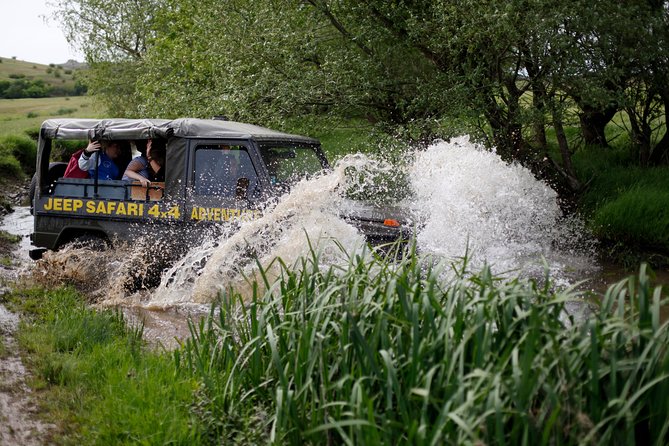 The OFFroad Adventure - Poroy lunch: barbecue, honey, and a village tavern