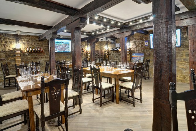 Wine Experience & Tasting Hub - Learning the 88 aromas