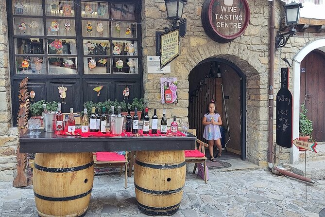Wine Experience & Tasting Hub - Who should book this tasting?