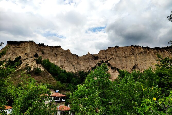 Wine Tasting & More in Villa Melnik – One of the World’s Best Wineries - Using the Electronic Guide